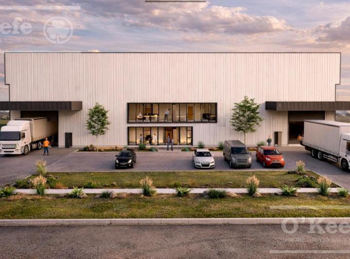 Bodega-Galpón · 3200m² · 7 Ambientes