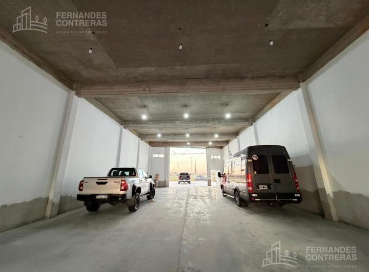 Local comercial · 300m²