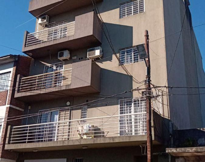 Departamento · 40m² · 2 Ambientes · 1 Cochera