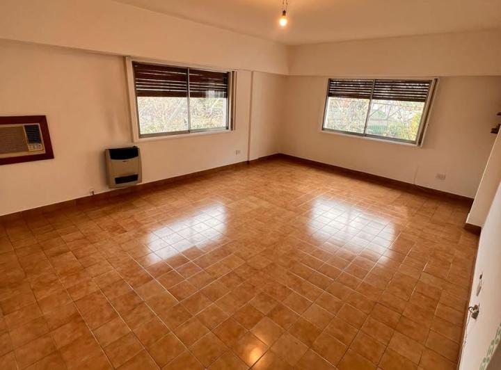 Departamento · 45m² · 2 Ambientes · 1 Cochera