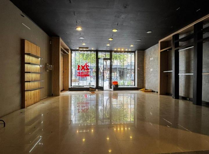 Local comercial · 89m² · 2 Ambientes