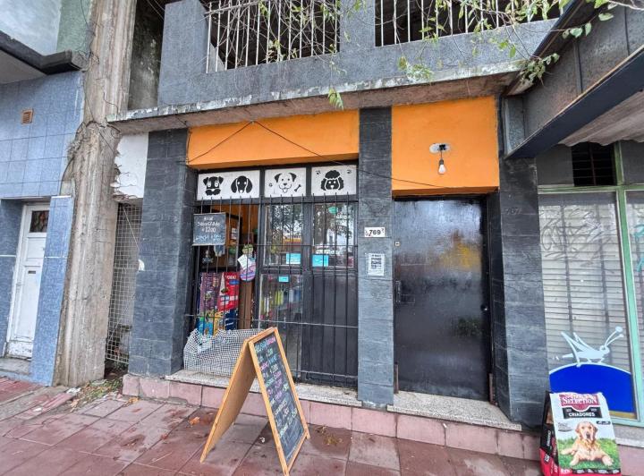 Local comercial · 30m² · 2 Ambientes