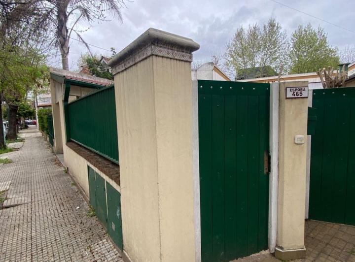 Casa · 60m² · 2 Ambientes · 1 Cochera