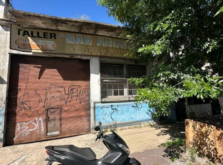 Bodega-Galpón · 300m²