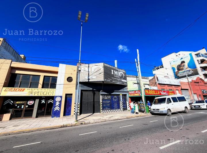 Depósito · 421m²