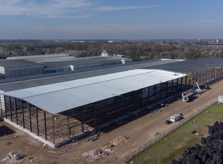 Depósito · 15000m² · 5 Cocheras