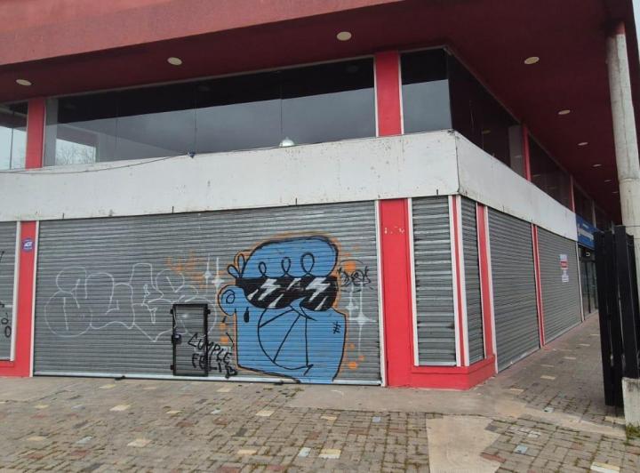Local comercial · 145m² · 1 Cochera