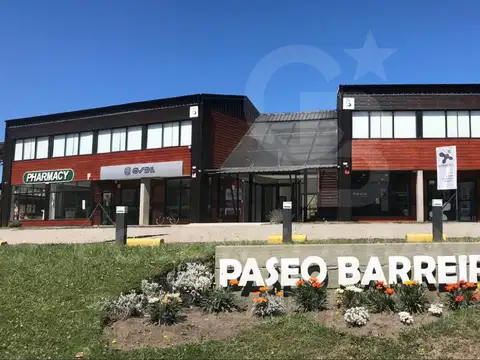 Alquiler local comercial 140m2, "paseo barreiro", tres cerros, villa la angostura.