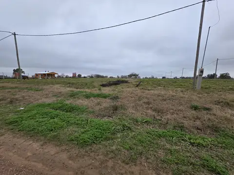 Vendo terreno de 350 en herrera, entre ríos.