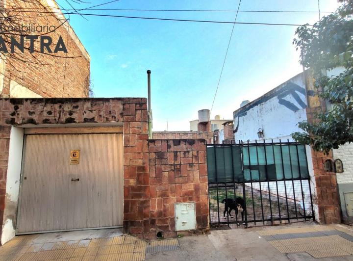 Casa · 62m² · 2 Dormitorios · 1 Cochera