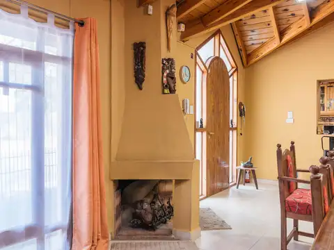 Casa en venta maipú mendoza - barrio paraiso i