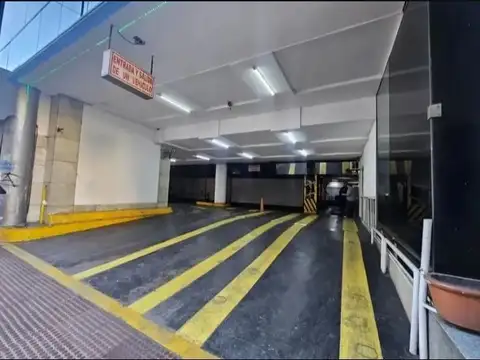 Cochera en centro