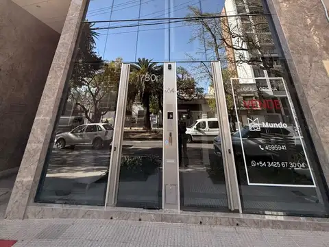Venta local comercial sobre boulevard galvez