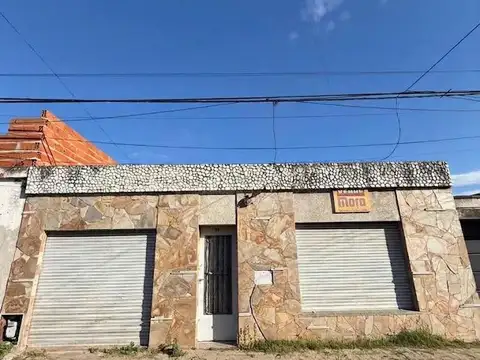 Casa en villa gobernador galvez