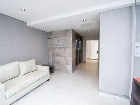 Venta semi piso 2 dormitorios - torre ele