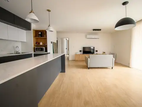 Venta - piso de 3 dormitorios con cochera