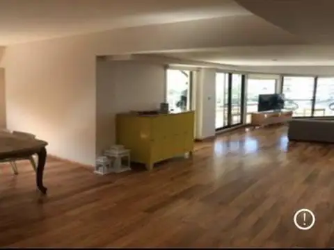 Venta departamento de categoría con 3 dormitorios con balcón y amenities barrio martin, rosario