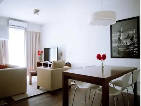 Alquiler temporario en torre quartier san telmo. 2 ambientes balcón, cochera optativa, amenities.