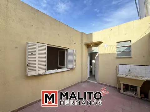 Ph 2 ambientes con patio