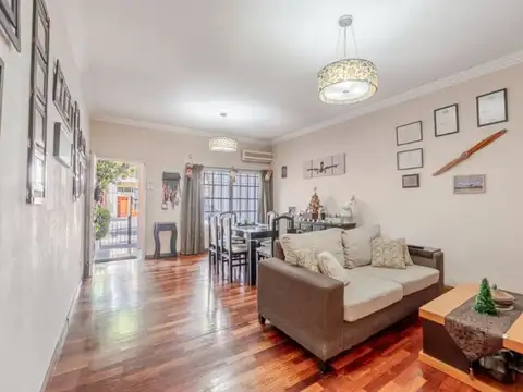 Duplex 3 dormitorios y jardín apto crédito lugano