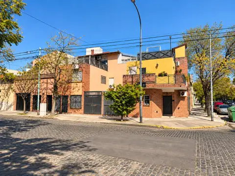Ph 3 ambientes sin expensas c/ cochera p chacabuco