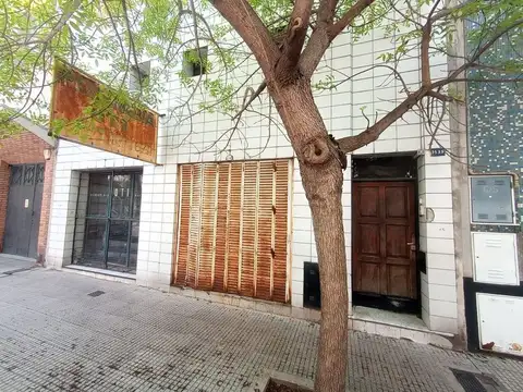 Venta ph 4 ambientes mas local comercial almagro
