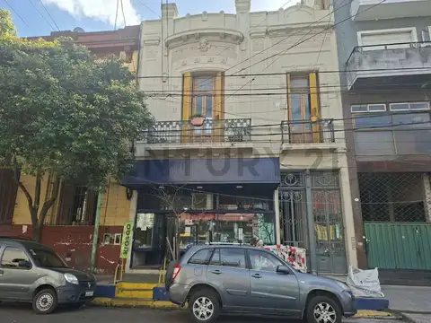 Oportunidad venta en block local mas ph en planta baja de 2 ambientes mas ph en primer piso 5 ambien
