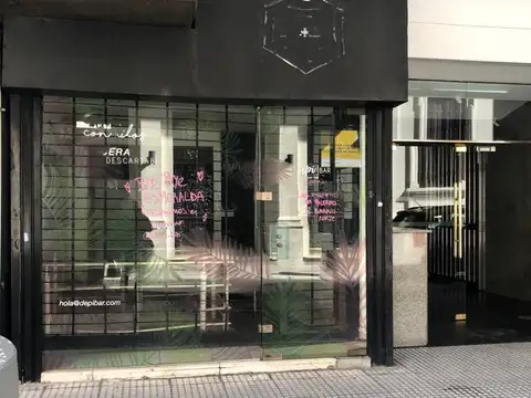 Excelente local comercial en la calle esmeralda al 200, centro