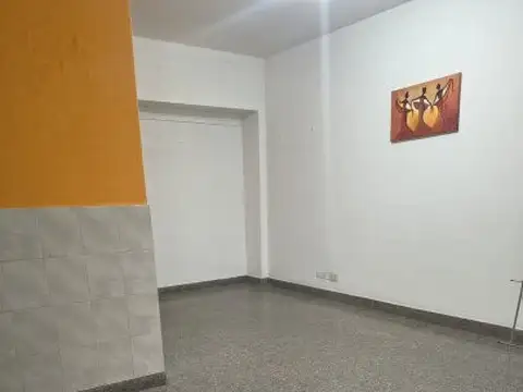 Venta villa luro dpto 2 ambientes bajas expensas