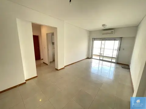 Alquiler departamento 2 ambientes con balcon en villa urquiza