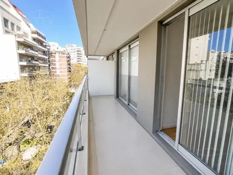 Alquiler cañitas 2 amb con balcon piso alto
