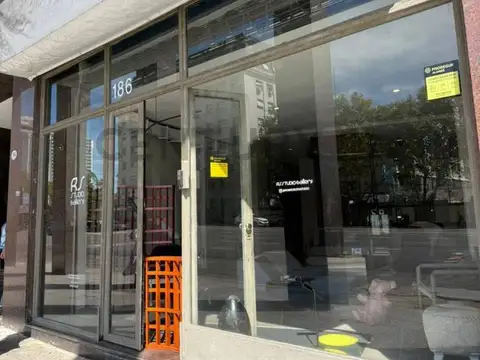 Local comercial en venta – av. del libertador 186