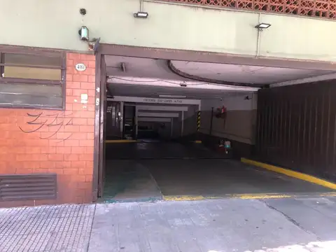 Cocheras ubicadas en caballito/almagro en p baja
