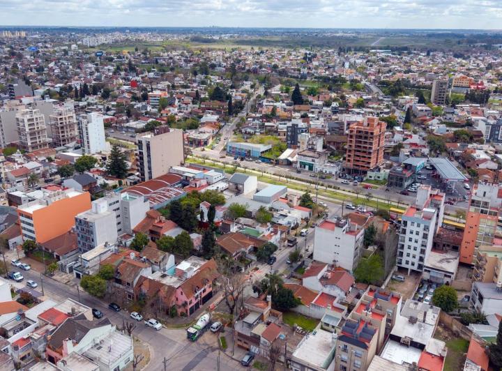 Terreno · 374m²