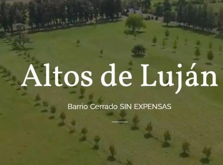 Terreno · 900m²