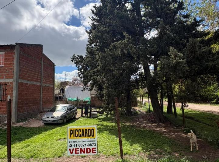 Terreno · 198m²