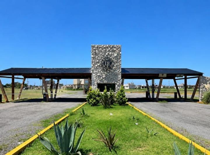 Terreno · 607m²