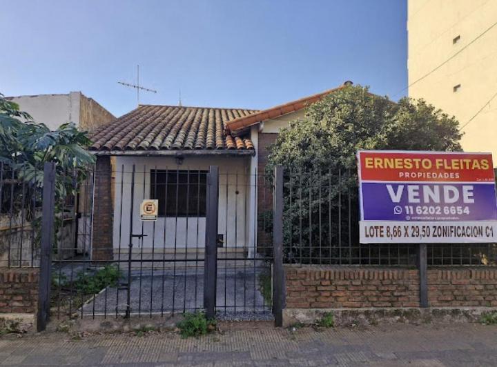 Terreno · 255m²