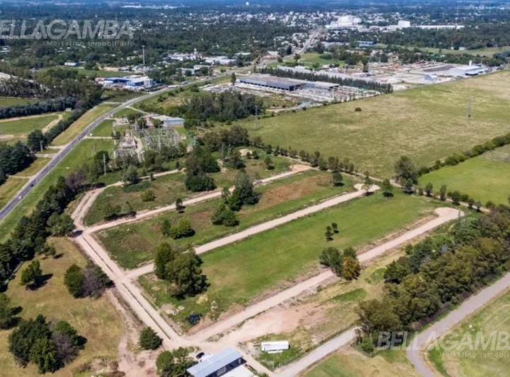 Terreno · 600m²