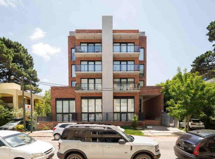 Departamento · 47m² · 2 Ambientes · 1 Cochera