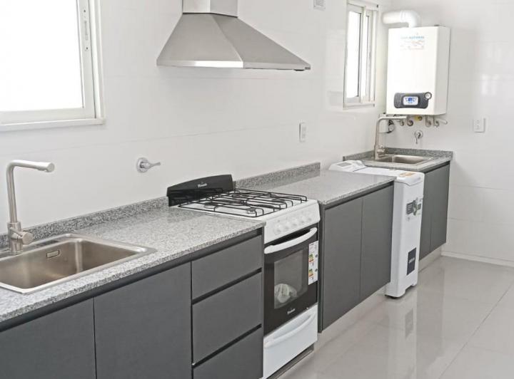Departamento · 76m² · 4 Ambientes · 1 Cochera