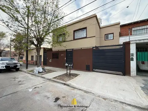 Ph 3 ambientes a estrenar en planta baja – jardín + cochera pasante para 3 autos – munro