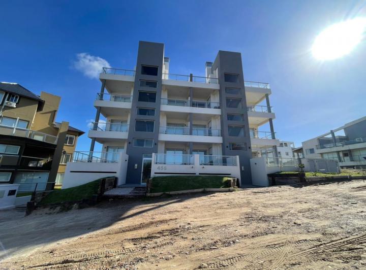 Departamento · 60m² · 2 Dormitorios · 1 Cochera