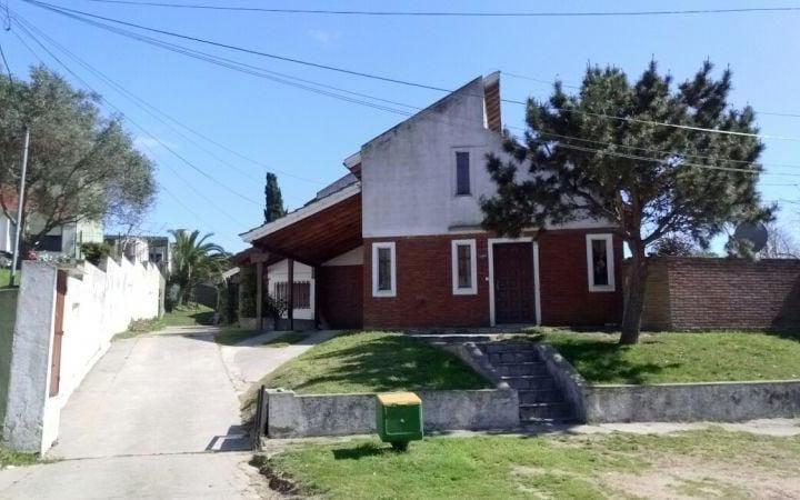 Departamento · 85m² · 4 Ambientes · 1 Cochera
