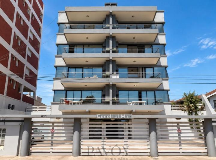 Departamento · 50m² · 2 Ambientes · 1 Cochera