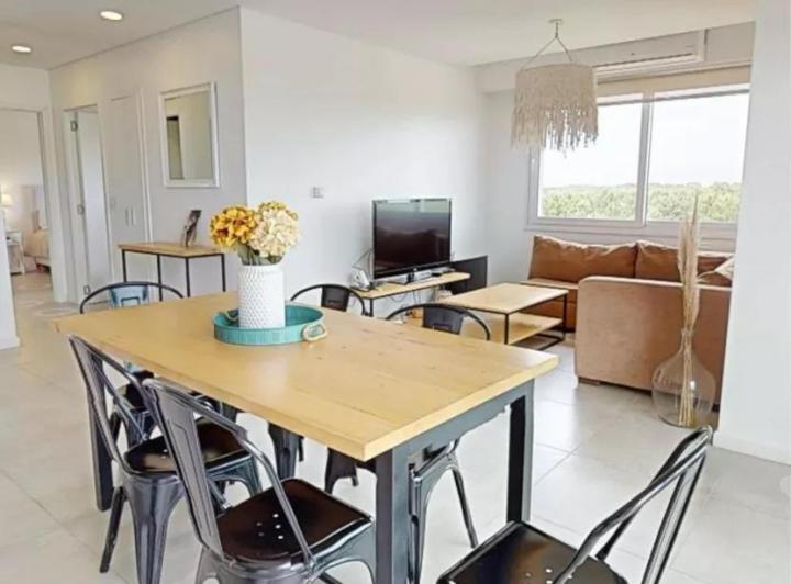 Departamento · 80m² · 3 Ambientes · 1 Cochera