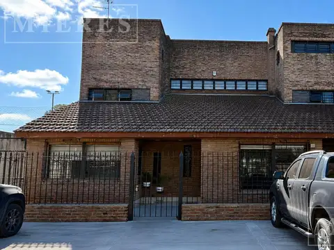 Casa en alquiler en de vicenzo grande, pilar