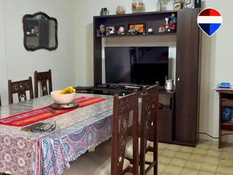 Venta ph 3 ambientes con cochera y patio quilmes o