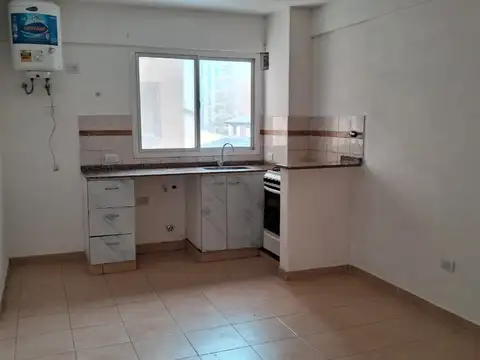 Departamento 2 amb,  caseros centro