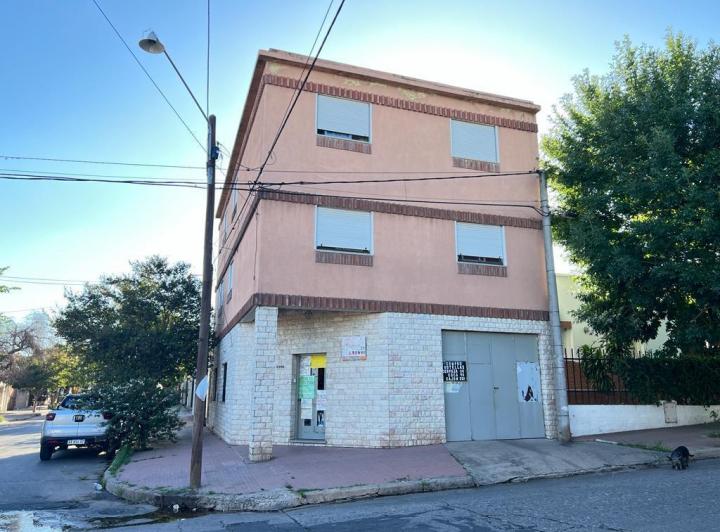 Departamento · 75m² · 4 Ambientes · 1 Cochera
